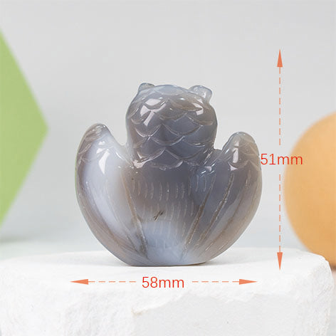 Agate owl carving