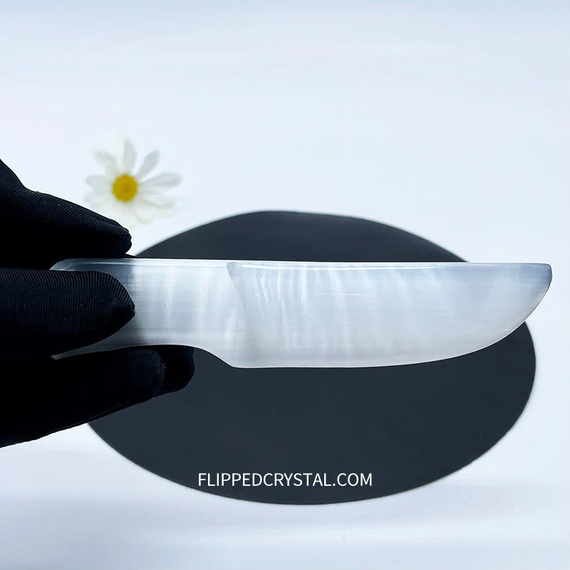 Selenite   daggers