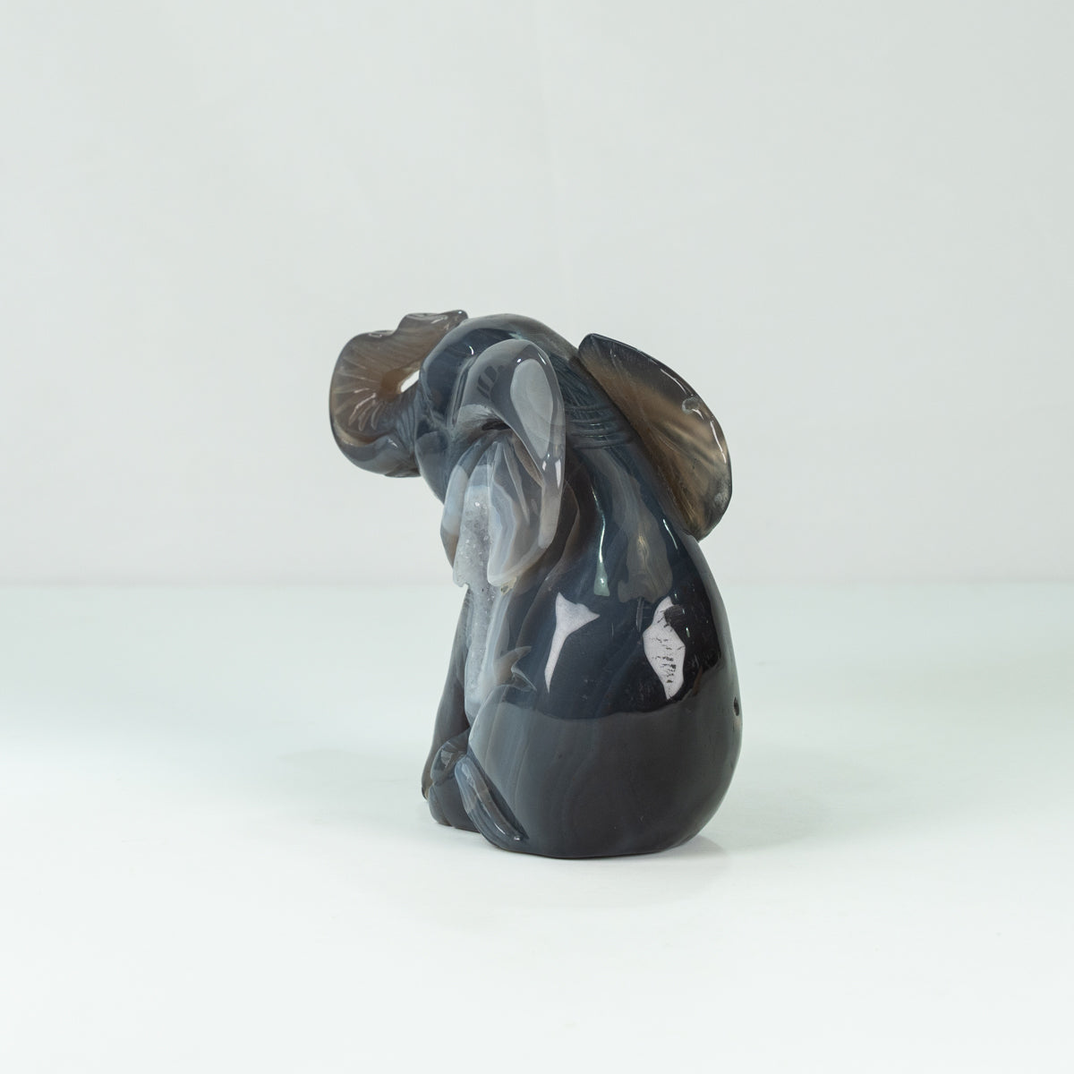 Agate Geode  Elephant Carving