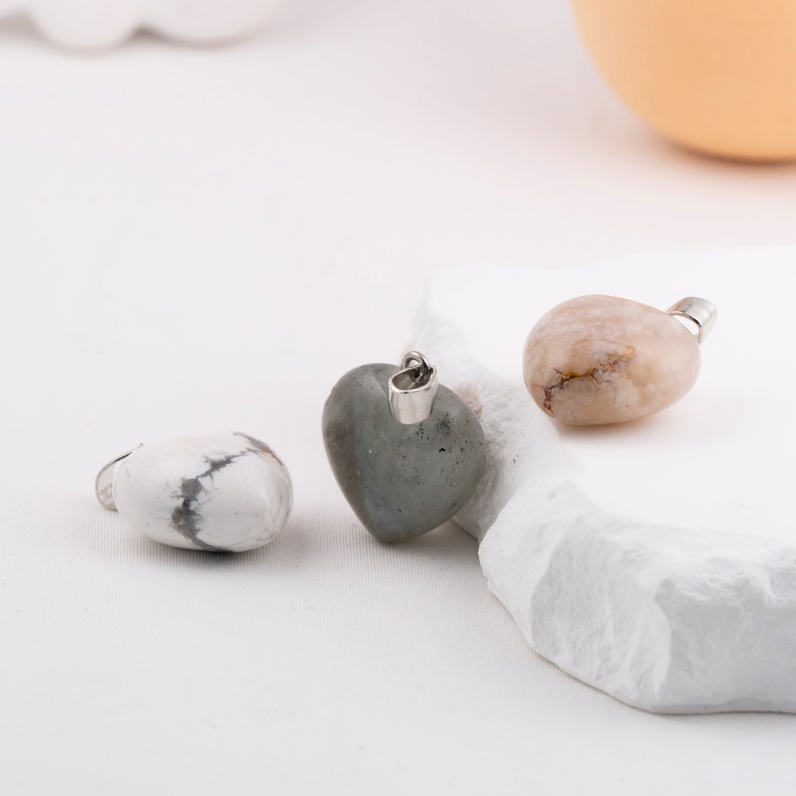 Mini Crysal Heart Pendant