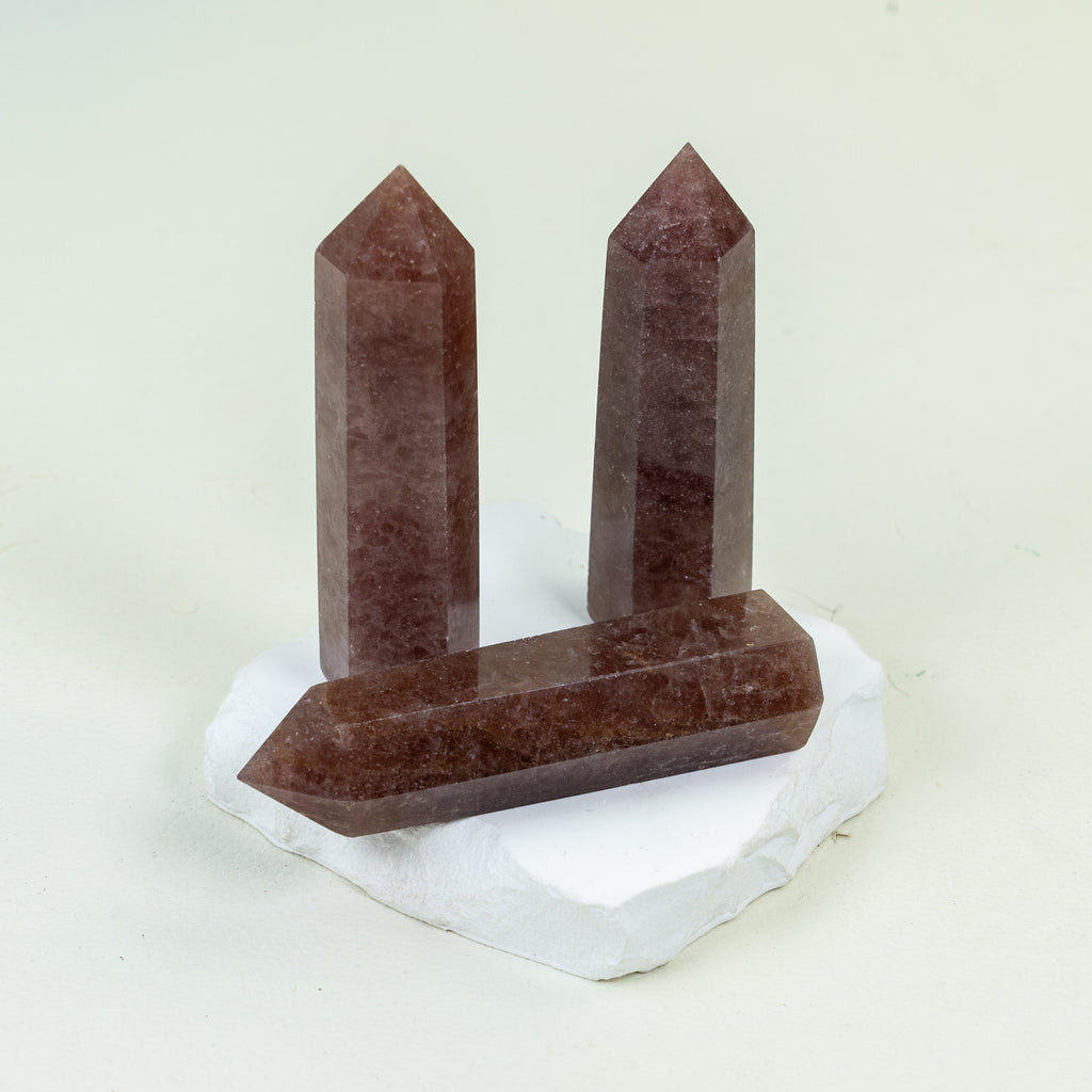 Strawberry Quartz Tower Point
