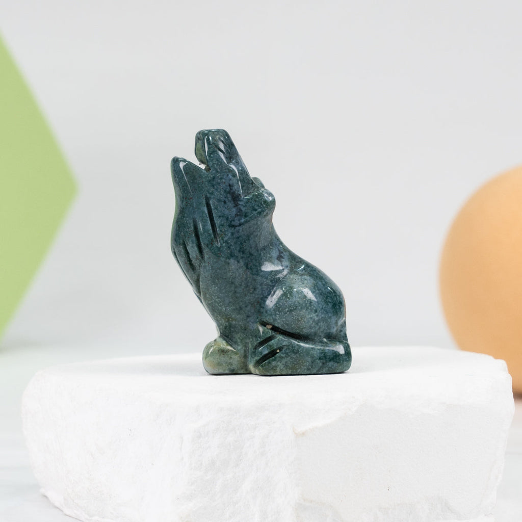 Wolf   Carving