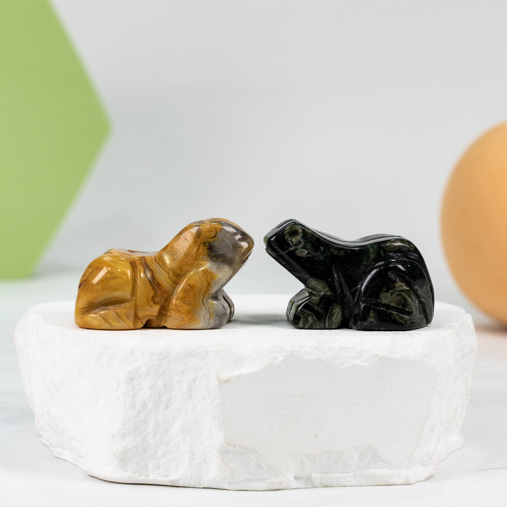 Small Frog Carving