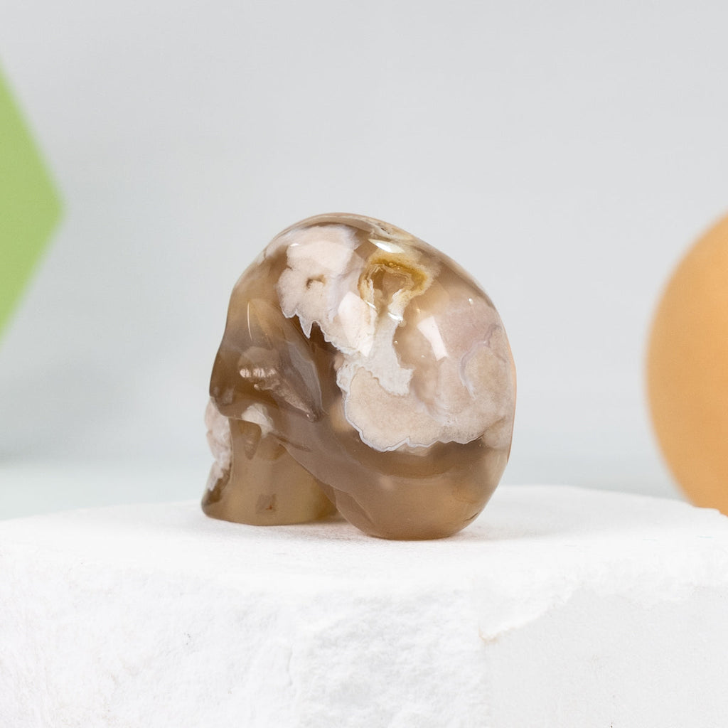 Cherry agate skull Carving