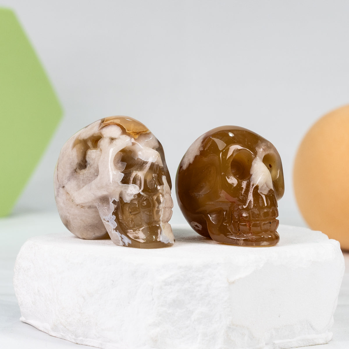 Cherry agate skull Carving