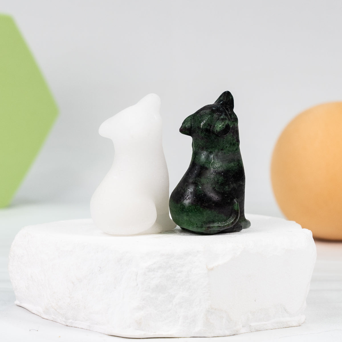 Wolf carving