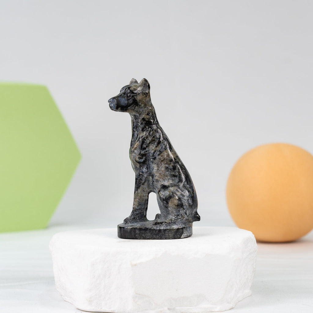 Doberman Pinscher Carving